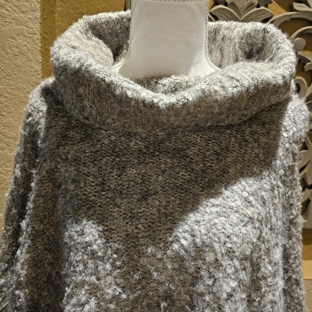 Ponsesa Cowl Neck Bouclé Knit Poncho Sweater Relaxed Cozy Luxury Heathered Grey - Picture 9 of 10